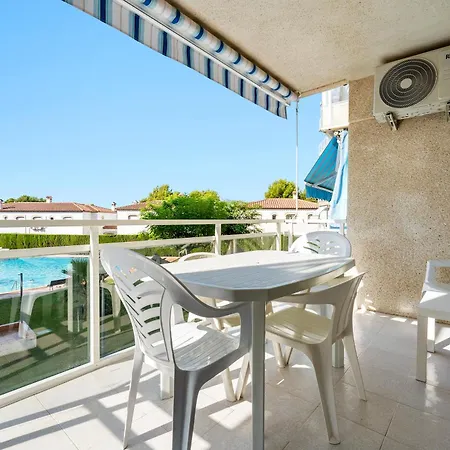 Apartment Residencial Pelicanos