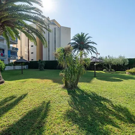 Apartment Residencial Pelicanos